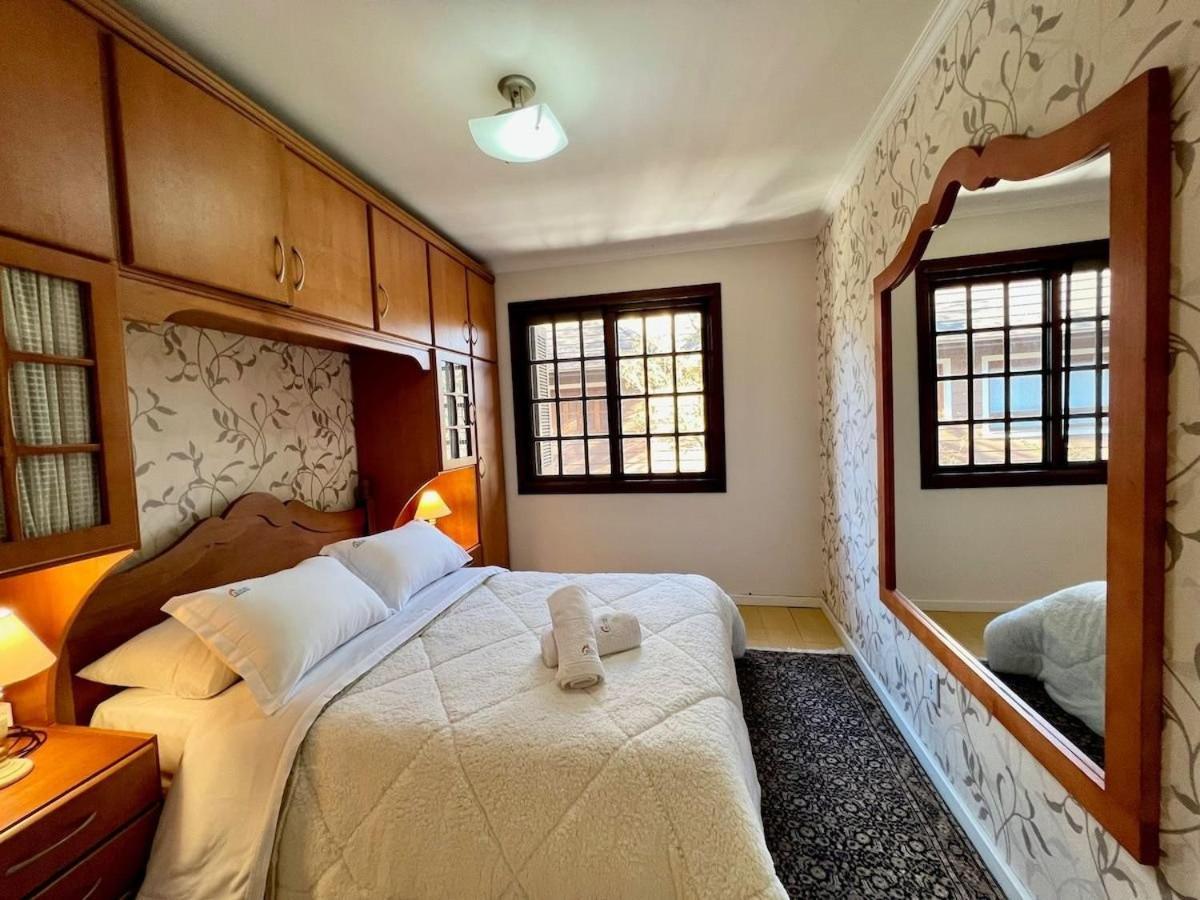 Apartamento San Pietro Centro 3 Dorm By Achei Temporada Gramado Esterno foto