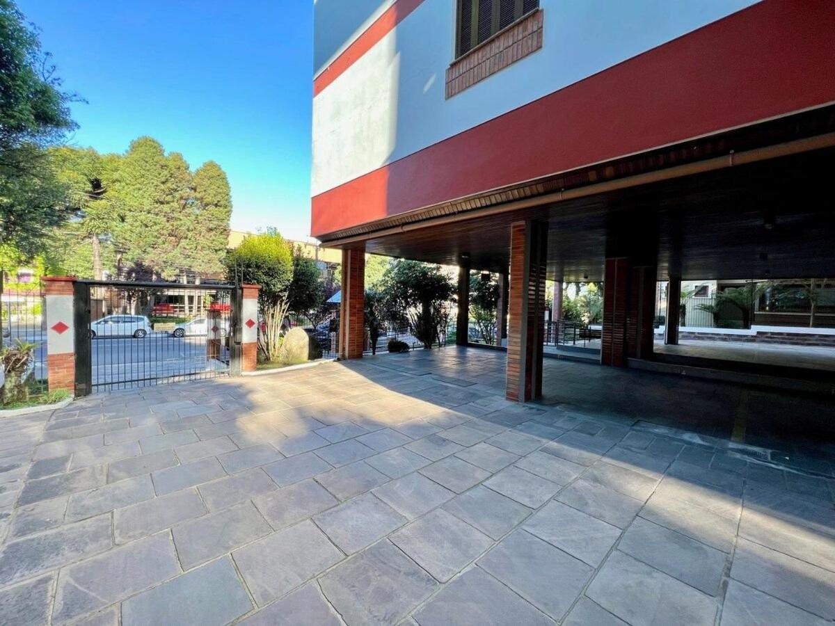 Apartamento San Pietro Centro 3 Dorm By Achei Temporada Gramado Esterno foto
